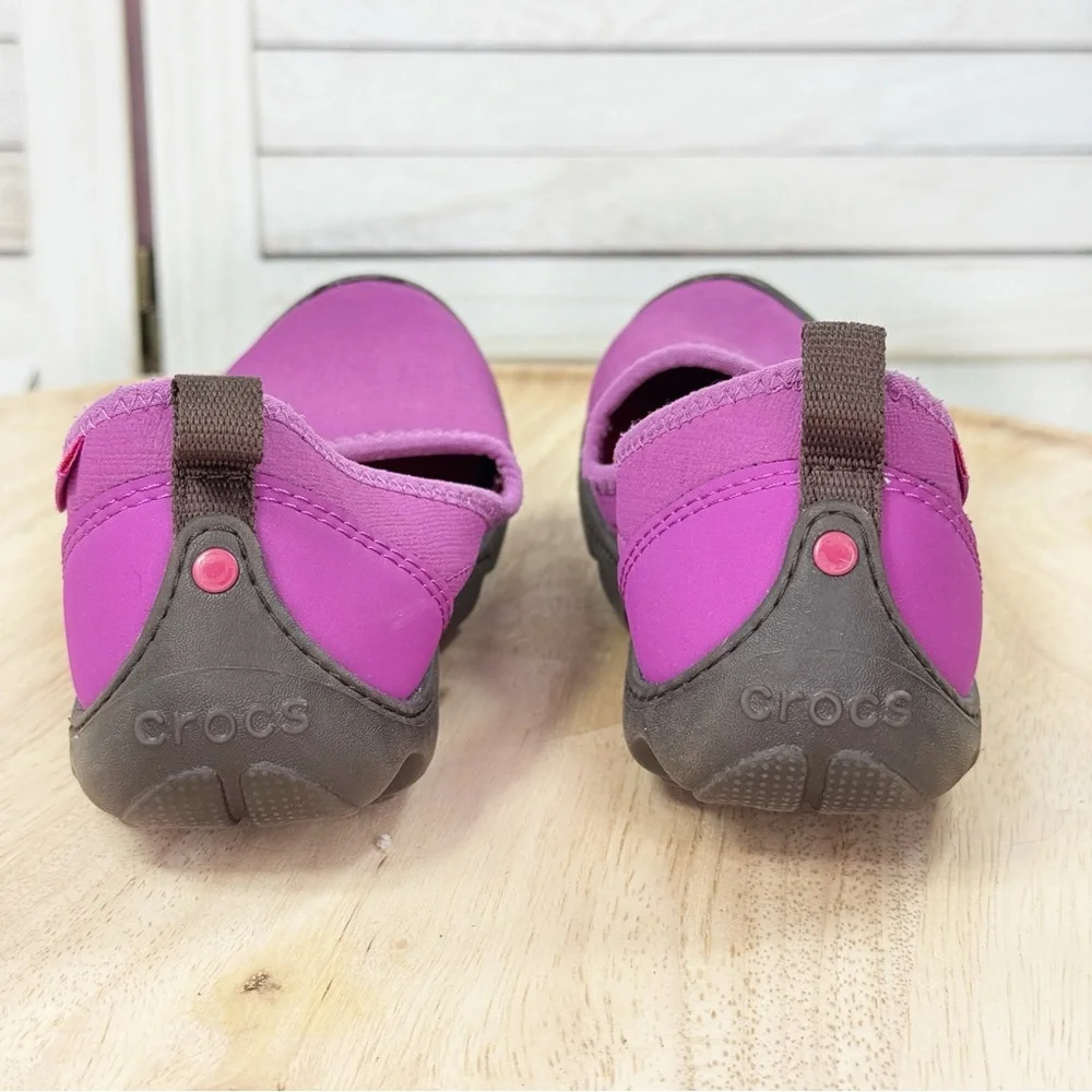 Crocs Busy Day Stretch Skimmer Slip‎ On Flat Pink Size 4 Women 2 Girls